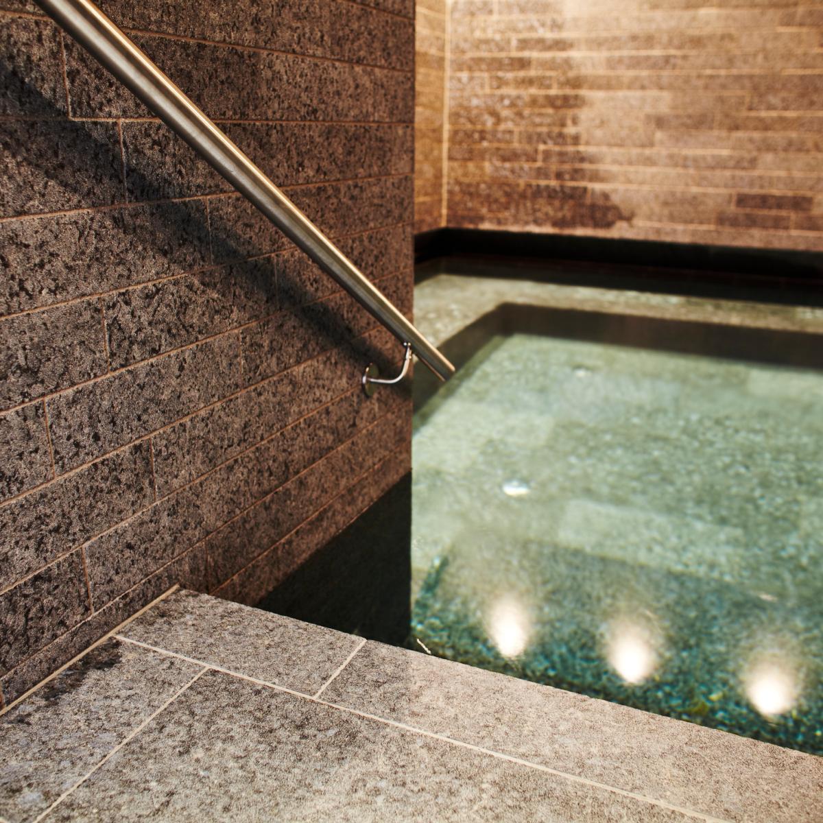 LUNDHS® REAL STONE – Royal® used in Farris Spa Hotel  –  photo courtesy of Morten Rakke for LUNDHS®