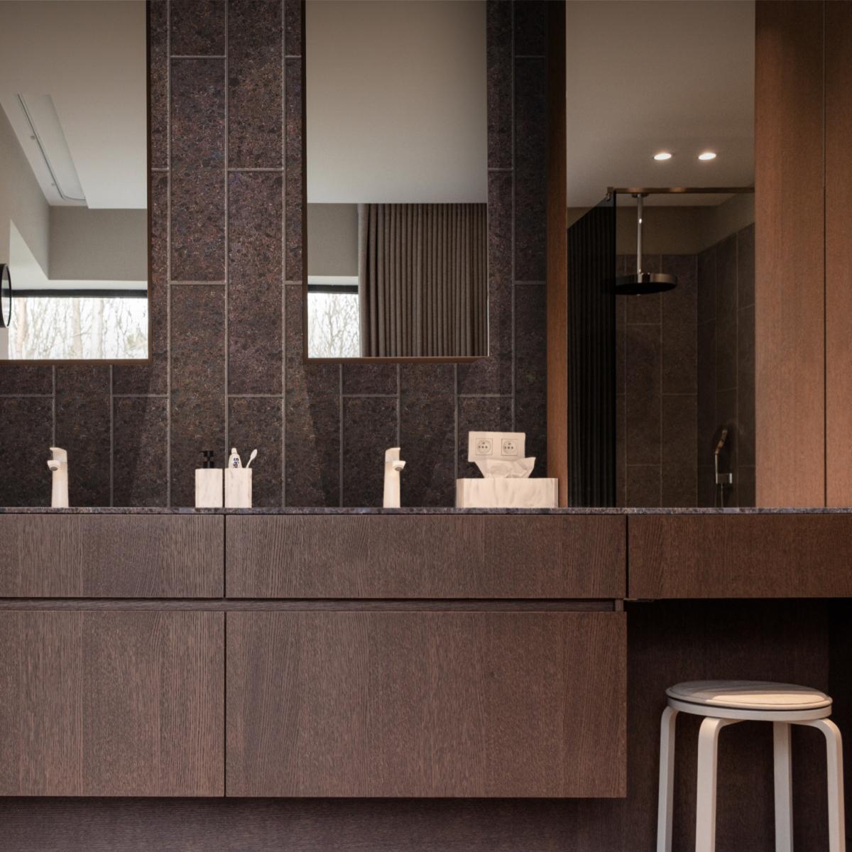 LUNDHS® REAL STONE Tile in Antique® used in bathroom  –  photo courtesy of Morten Rakke for LUNDHS