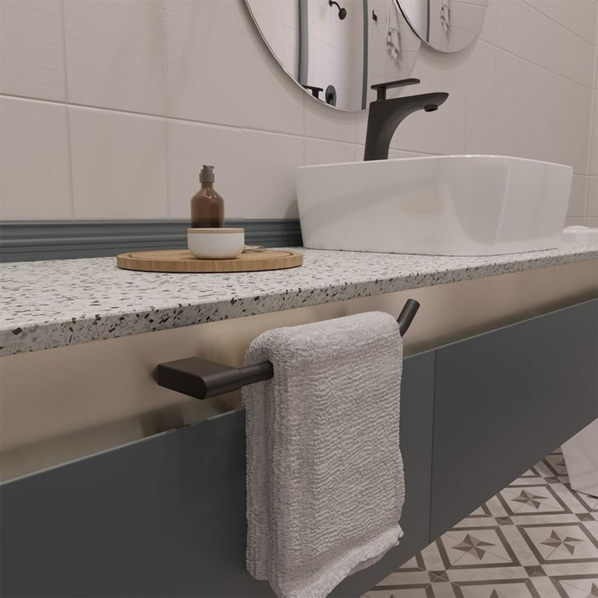 Integra Small Towel Bar